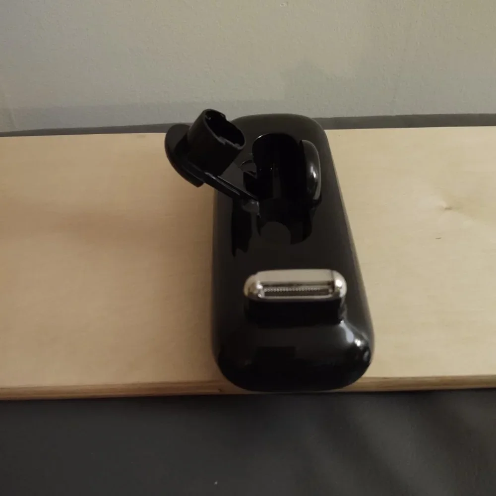 Tape dispenser